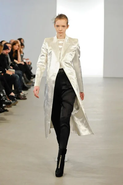 Look 23